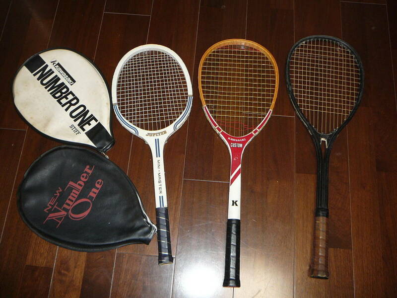 古いテニスラケット　３本　ヤマハ　カワサキ　ジュピター　ラケットカバー　２枚　レトロ