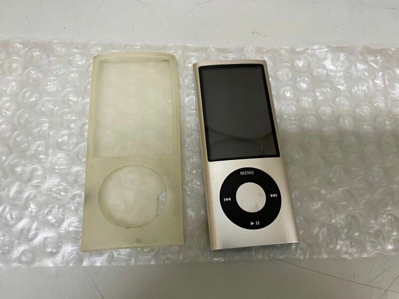 ⑤ 美品 iPOD nano 第5世代 8GB シルバー 即日発送 MC027J/A 本体のみ