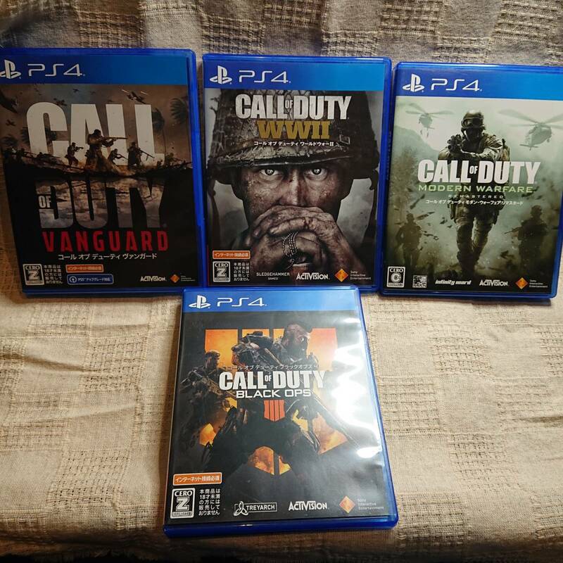 美品[Zd] PS4 Play Station 4 4本セット Call of Duty ヴァンガード モダン・ウォーフェア リマスタード WW II ブラックオプス 4