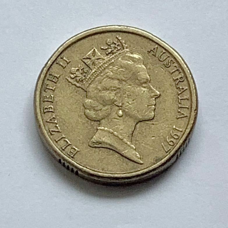 【希少品セール】オーストラリア エリザベス女王肖像デザイン 1997年 2ドル硬貨 1枚