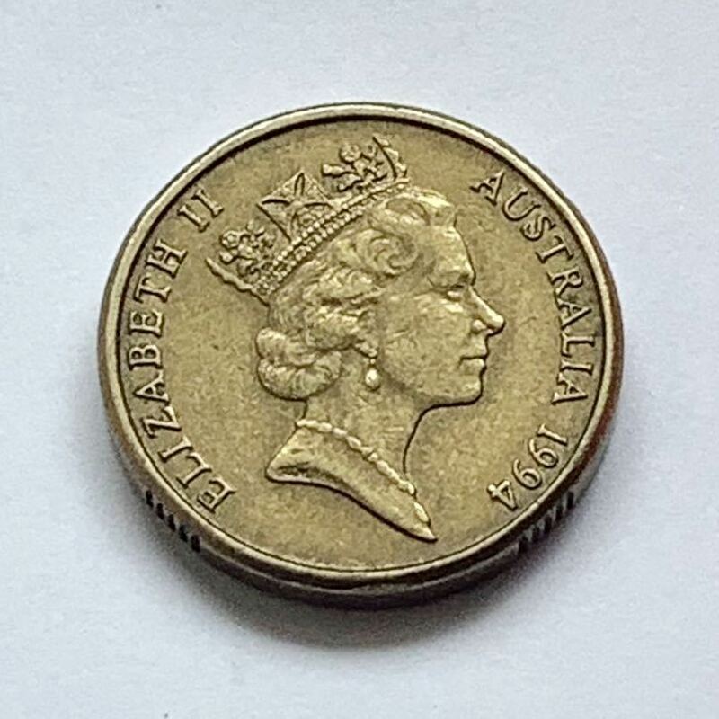【希少品セール】オーストラリア エリザベス女王肖像デザイン 1994年 2ドル硬貨 1枚