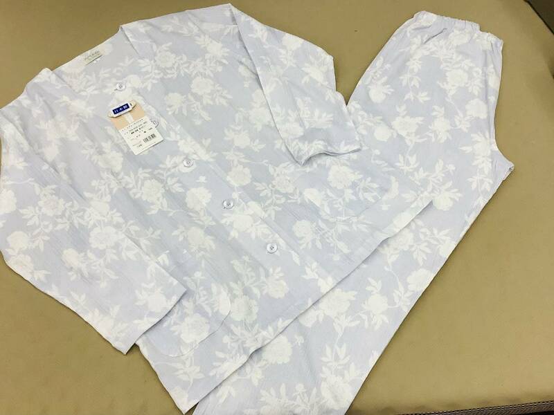送料無料！新品！さらさら楊柳薄手長袖涼しいパジャマL日本製メーカー品ブルー系