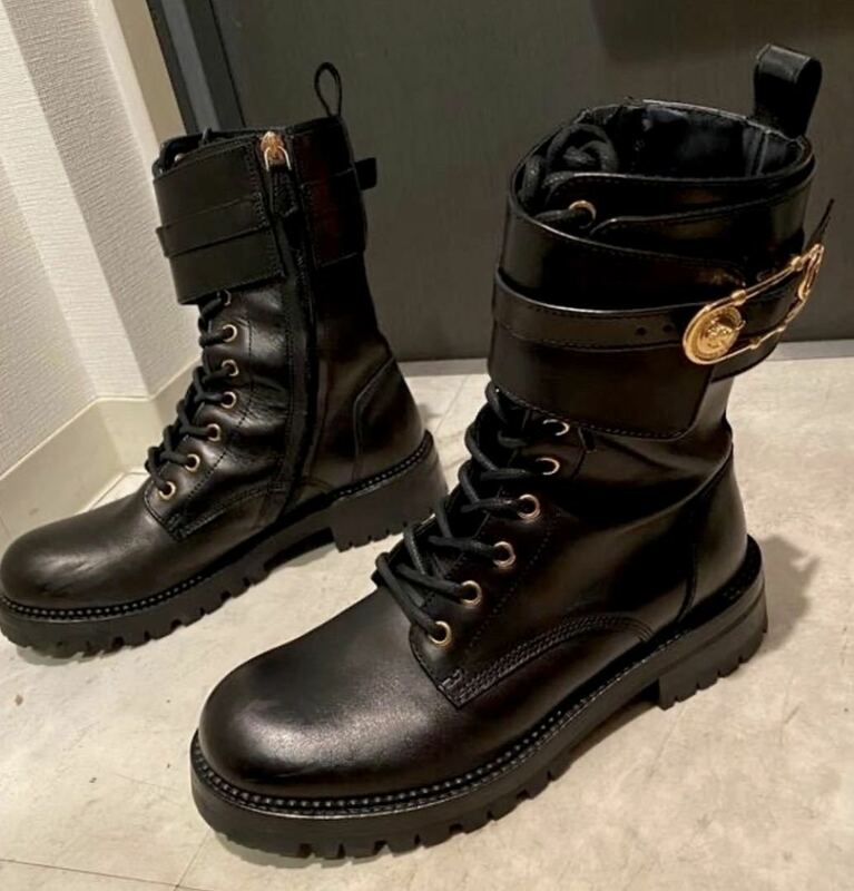 24cm VERSACE 本物　正規品 2020aw ヴェルサーチェ　ヴェルサーチ　ブーツ 黒 アンクルブーツ　サンローラン　ヴィトン　ショートブーツ