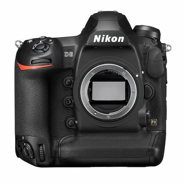 中古 １年保証 美品 Nikon D6 ボディ