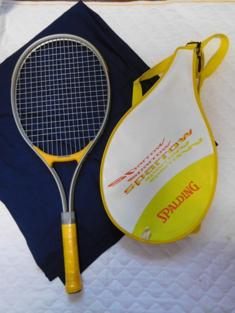 スポルディング　テニスラケット　子供用　sparrow　I BEAM CONSTRUCTION　SL1=4 1/8”SL　SPALDING　ケース付き　中古　