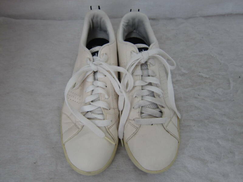 adidas VALCLEAN（アディダス バルクリーン）（F76598）　白　　26㎝　US8　　2014年製　　※変色大　　ok2306C