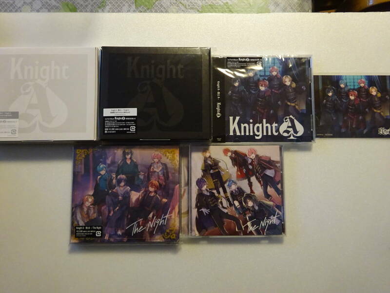 ★Knight A-騎士A-／Knight A★初回限定フォトブックレット盤 BLACK＆WHITE(CD＋28Pフォトブックレット)＋CD3枚＋DVD1枚★