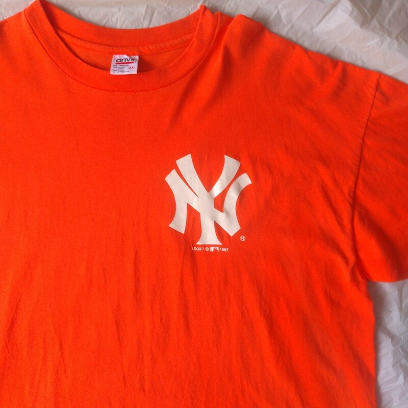 希少 90s ヴィンテージ 1997コピーライト　New York Yankees オレンジ Tシャツ USA製 anvil シングルステッチ 2X オーバーサイズ