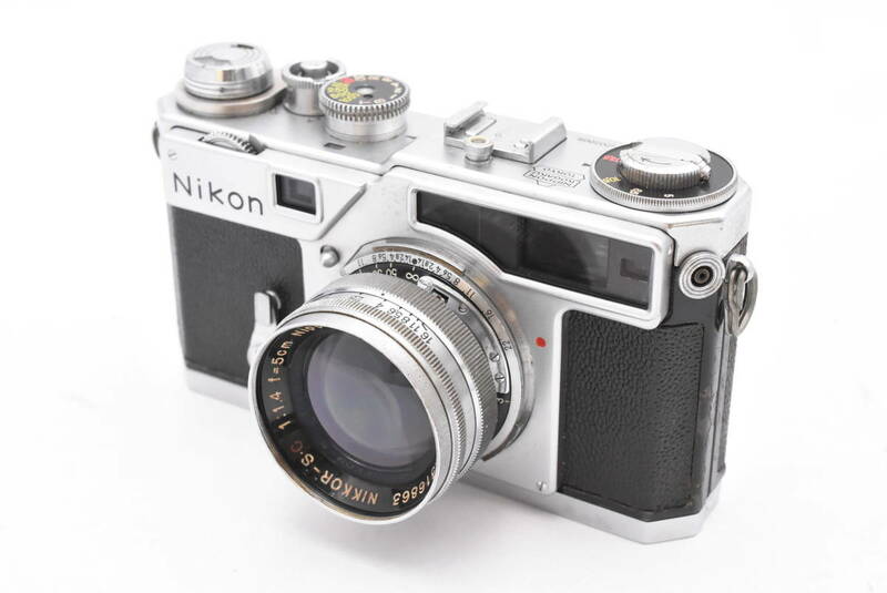【防湿庫管理】ニコン Nikon SP レンジファインダー フィルムカメラ ボディ シルバー + NIKKOR-S.C 5cm 50mm f1.4 レンズ付き (t3371)