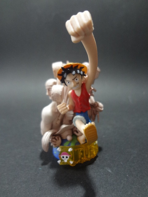 ルフィ vs ライバル　　HGシリーズ ONE PIECE イマジネイションフィギュア