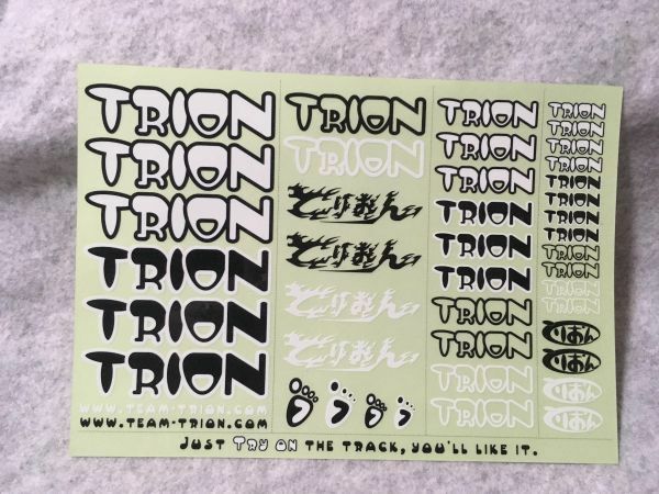 とりおん ステッカー TRION