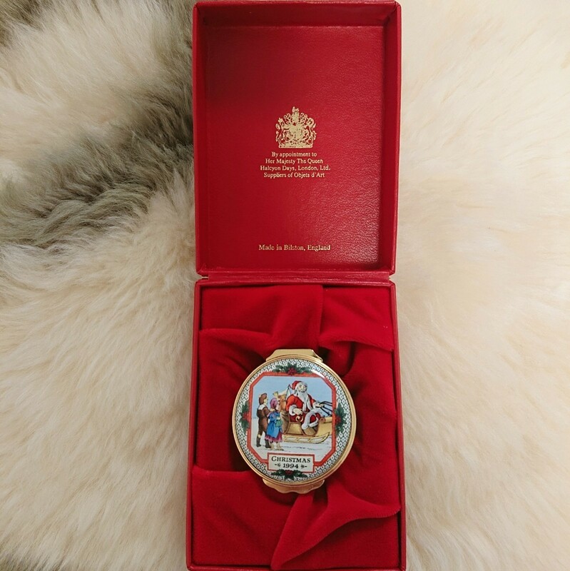 【美品】【希少】クリスマス ピルケース 1994年 イギリス ロンドン イギリス王室御用達　ハルシオンデイズ　エナメルボックス　