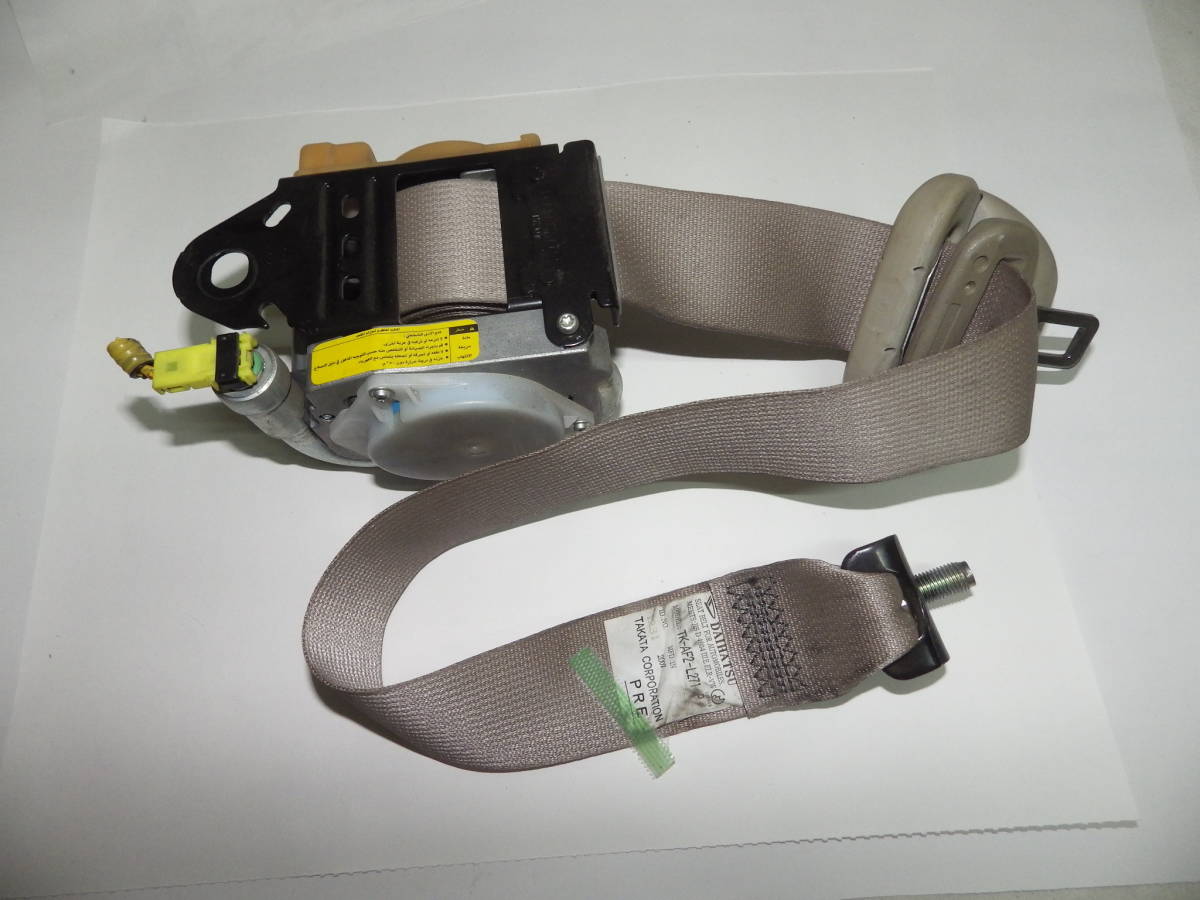 ▼Ｓ３２１Ｇアトレーワゴン純正助手席シートベルト▼