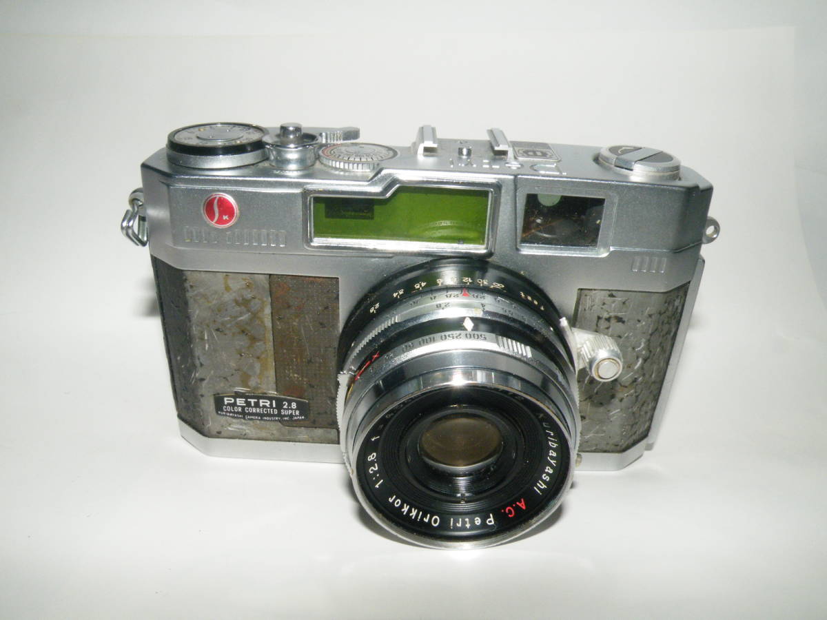 ペトリ　４，５㎝　Ｆ２，８　ジャンク品　　　　　　　　　　　　　青№665