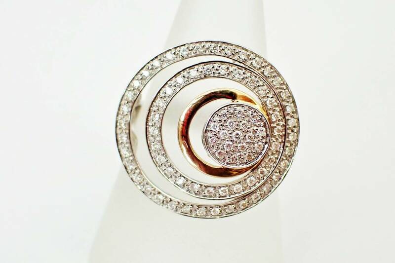 K18　ダイヤモンド　デザイン　リング　指輪/K201593