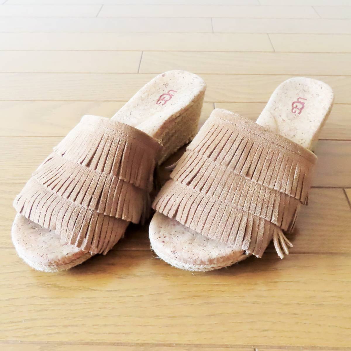 美品 UGG アグ サンダル レディース 24cm ブラウン 茶色