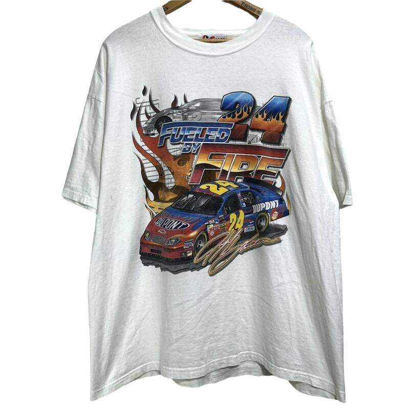 ■ CHASE NASCAR Jeff Gordon #24 FUELED BY FIRE THE HEAT IS ON Tシャツ サイズ2XL 白 古着 ジェフ ゴードン Racing レーシング 車 ■