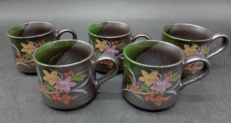 ▽ 陶器 カップ 5客 / 焼き物 コーヒー 紅茶 珈琲 喫茶 マグカップ 5個 花柄 陶器製 和 和食器 和風 かわいい 綺麗 