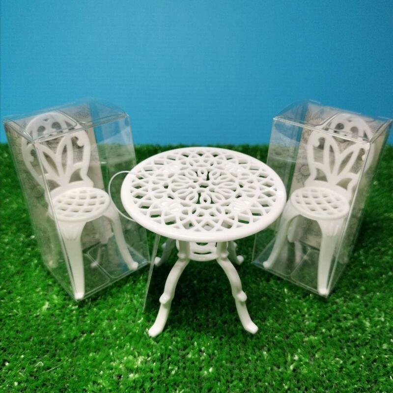 ミニチュア ガーデン テーブル チェア フィギュア ドールハウス バービー ジオラマ シルバニア リカちゃん 情景リーメント ぷちサンプル