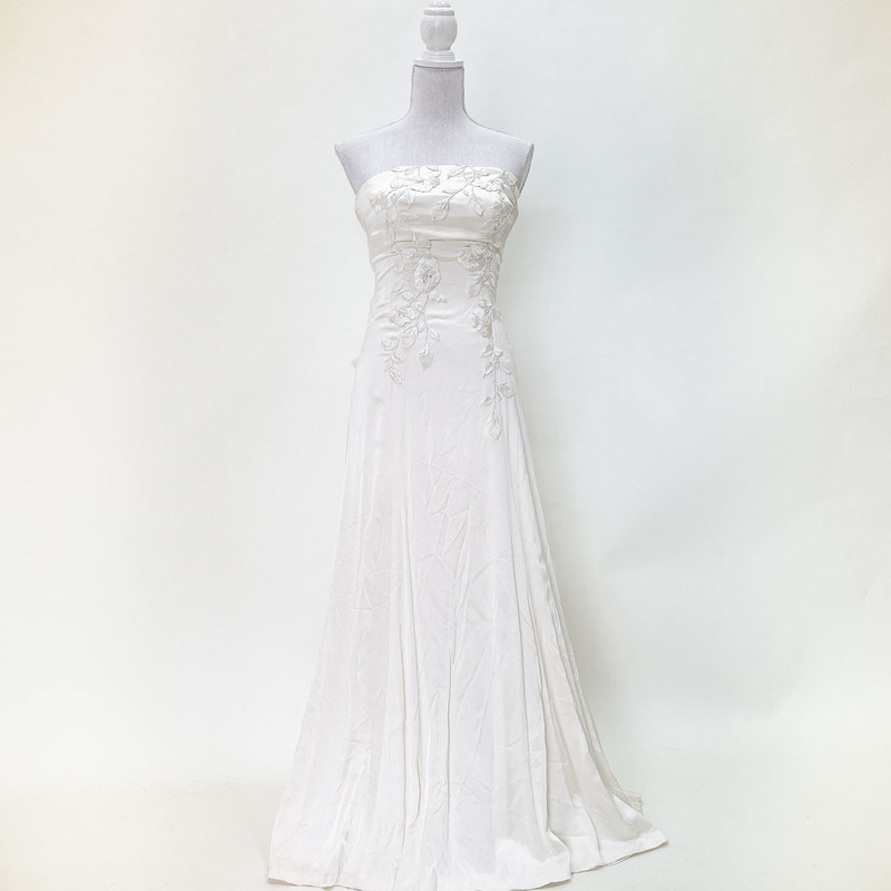 中古　ウェディングドレス　GRACE　グレース　9号TT　ブライダル フォト婚　二次会など　撮影衣装　婚礼衣装　Aライン W-178