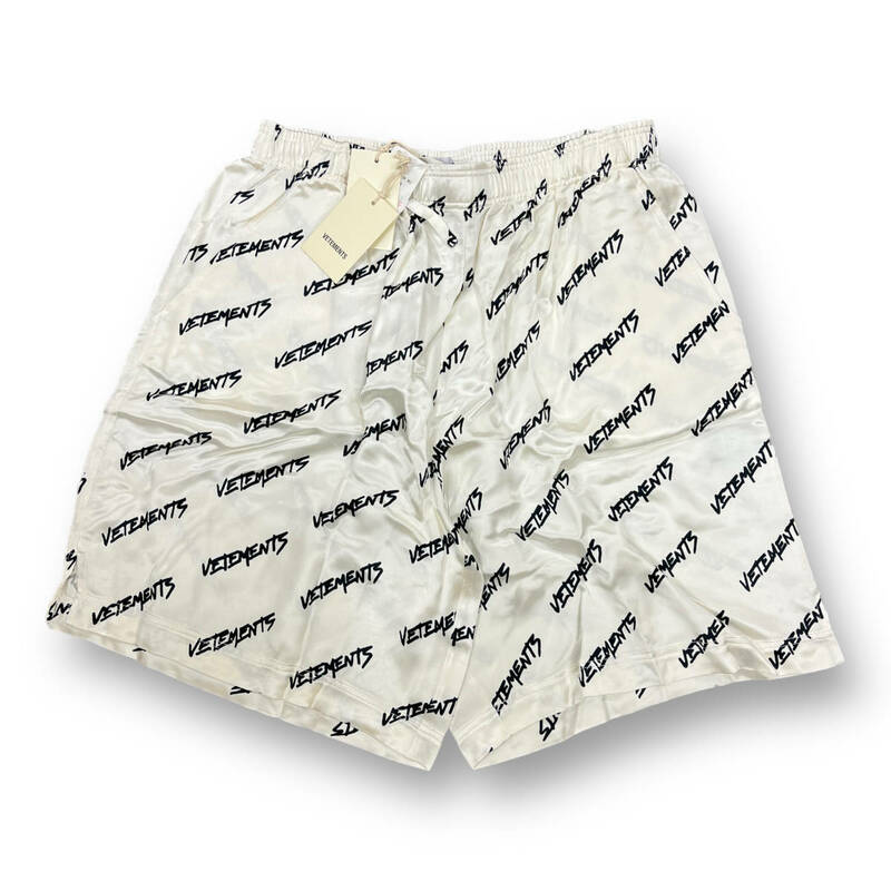 美品 ● VETEMENTS MONOGRAM LOGO SHORTS モノグラム ショーツ ロゴ ハーフパンツ ヴェトモン UE52PA260B　 ホワイト L