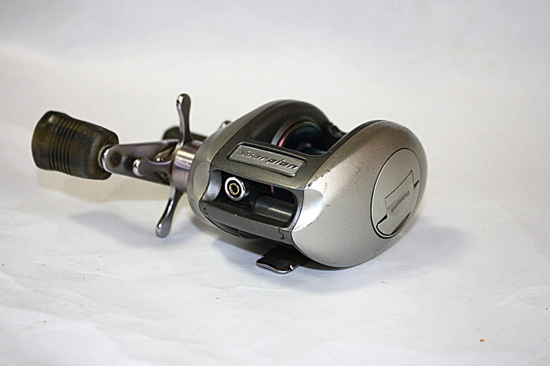 ★SHIMANO★scorpion Metanium XT　RH322ベイトリール右巻きUSED!!!