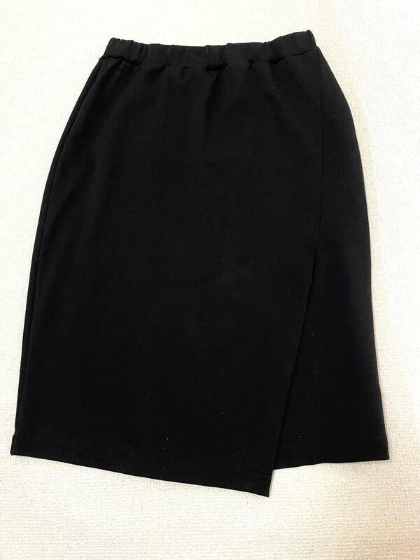 【極美品】NARU FACTORY ナル ファクトリー 日本製 ストレッチ スカート 伸縮性あり フリーサイズ ウエストゴム 黒ブラック 家庭で洗える