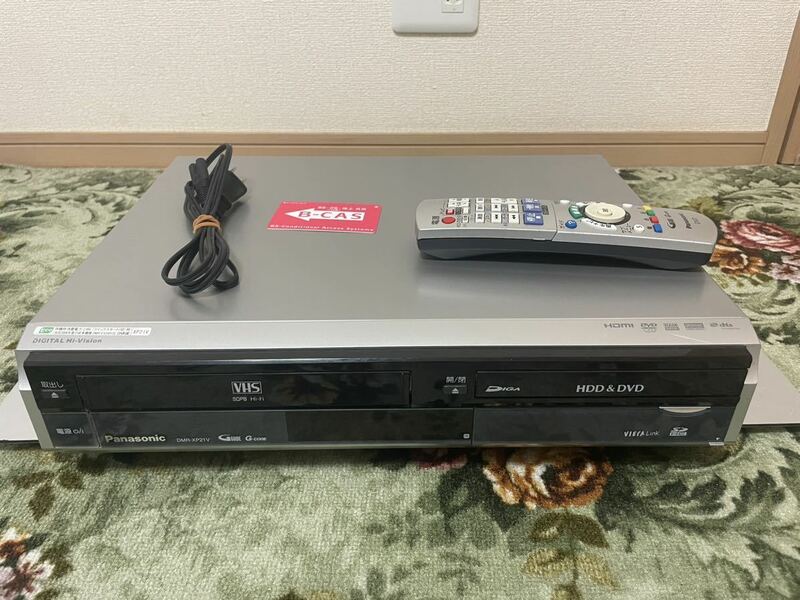 【中古良品】Panasonic HDD搭載VHS一体型ハイビジョンDVDレコーダー DMR-XP21V 純正リモコン　B-CASカード付き