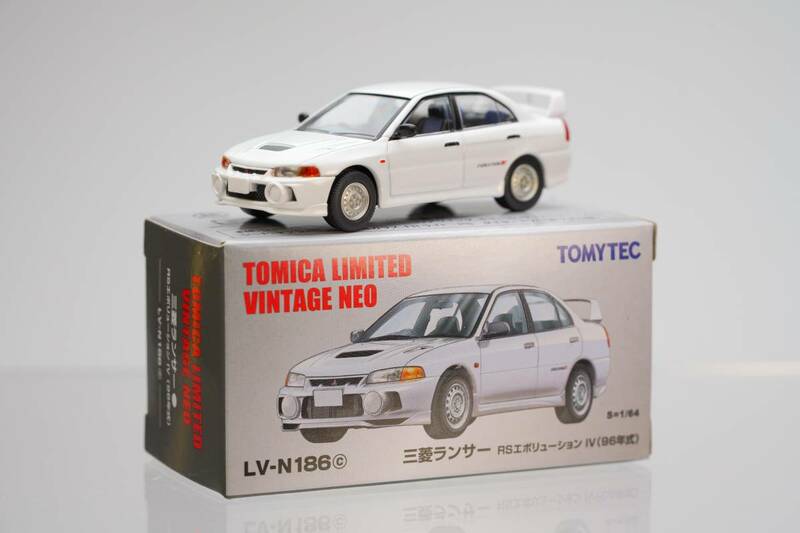 TOMYTEC TOMICA LIMITED VINTAGE NEO LV-N186c MITSUBISHI LANCER EVOLUTION Ⅳ S=1/64