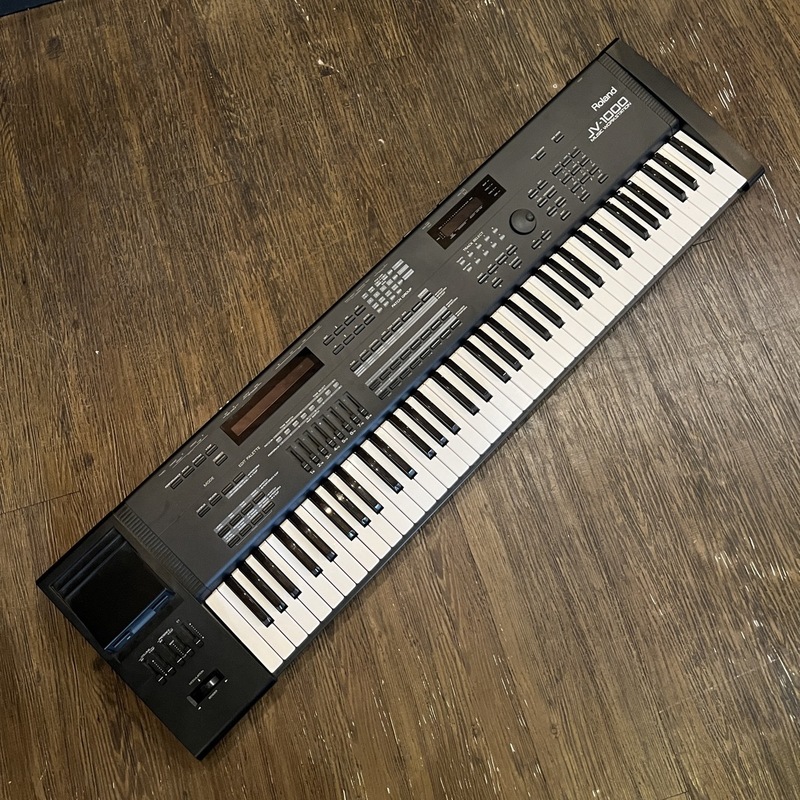 Roland JV-1000 Synthesizer Keyboard ローランド シンセサイザー-z362
