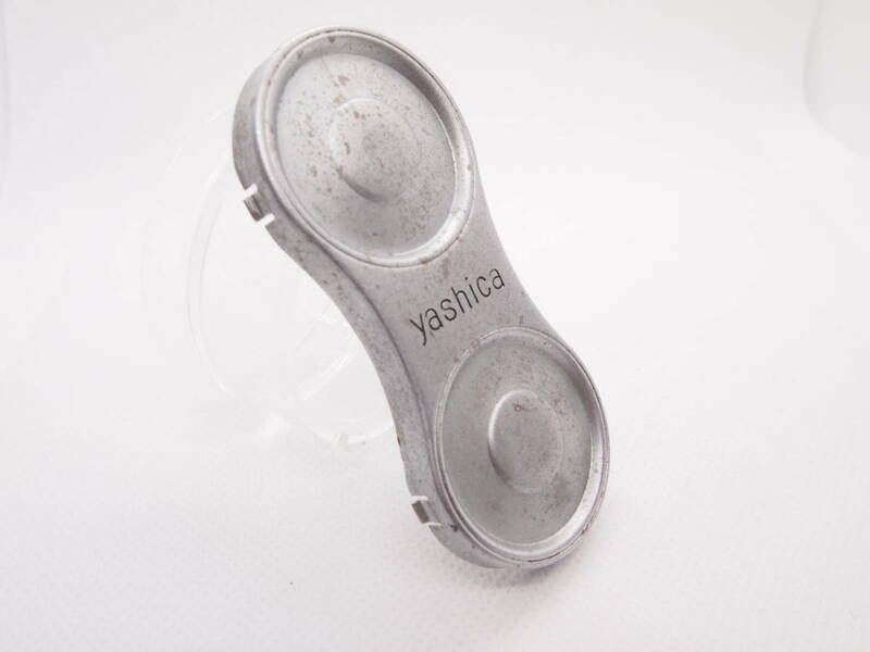 YASHICA ヤシカ 二眼レフ用 メタルレンズキャップ かぶせ式　取付部内径約32.5mm 2眼 J-539