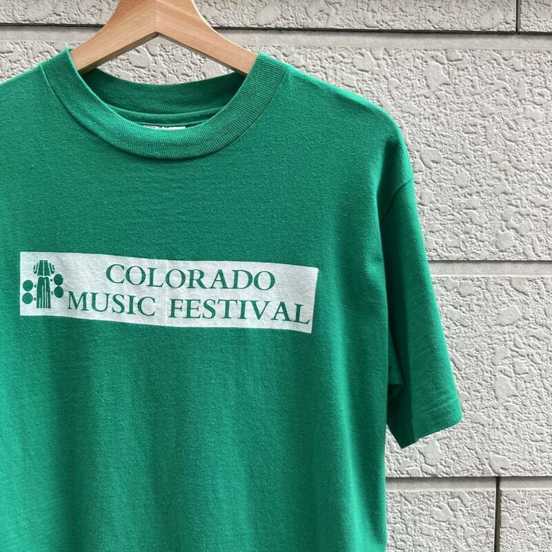 80s USA製 緑 プリントTシャツ 半袖Tシャツ グリーン Hanes ヘインズ ミュージック フェス アメリカ製 古着 vintage ヴィンテージ Mサイズ