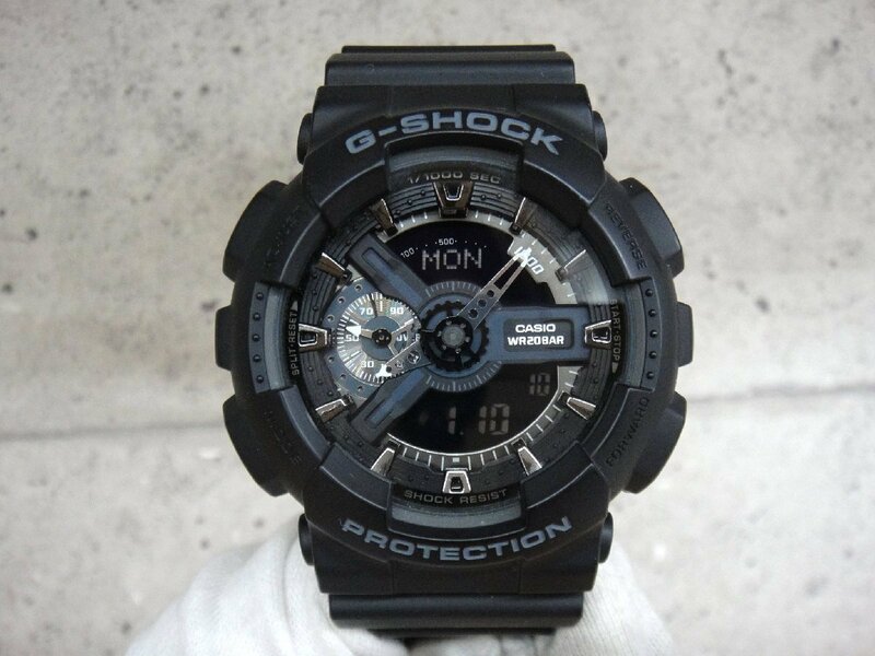 57306RT 美品 カシオ CASIO G-SHOCK GA-110-1BJF ブラック 1/1000ストップウォッチ機能 アナデジ 腕時計