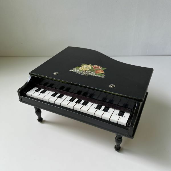 ヴィンテージ レトロ 昭和レトロ 玩具のピアノ おもちゃ ピアノ