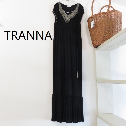 送料込 匿名配送 TRANNA トランナ　ビーズ刺繍　ドレス　ワンピース　ブラック