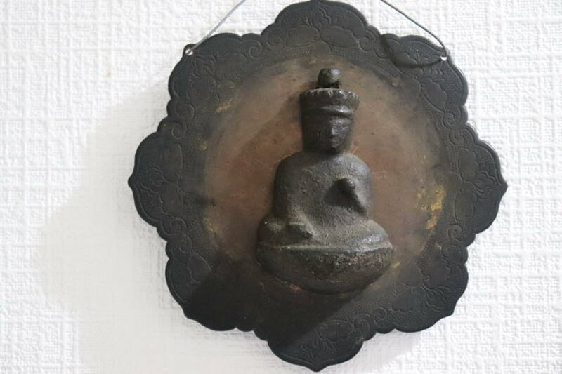 仏教美術　掛佛　銅造り　十一面観音菩薩坐像　南北朝ー室町時代　箱有