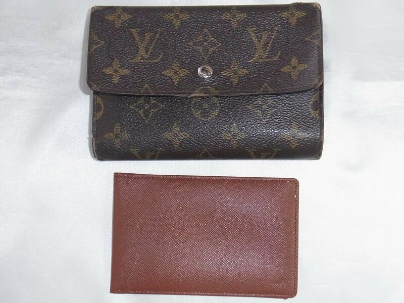 ルイヴィトン LouisVuitton 三つ折り財布 パスケース付き モノグラム ポルト トレゾール・エテュイ パピエ M61202 TH0097 難あり