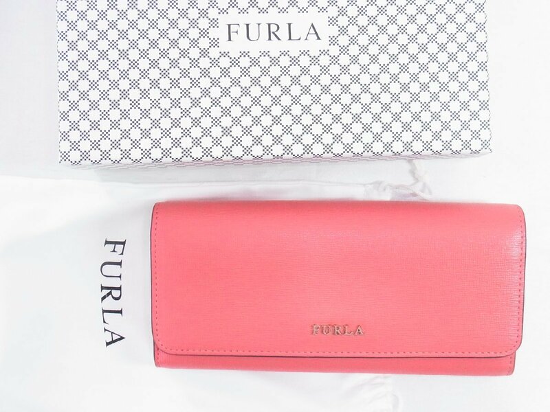 フルラ　FURLA 二つ折り長財布 レザー ピンク 美品