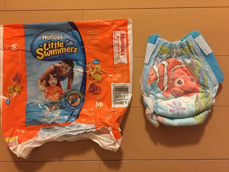 ●○ HUGGIES LITTLE SWIMMERS ニモ クラッシュ 水遊び プール スイミング オムツ パンツ M 11～15KG ④ ○●