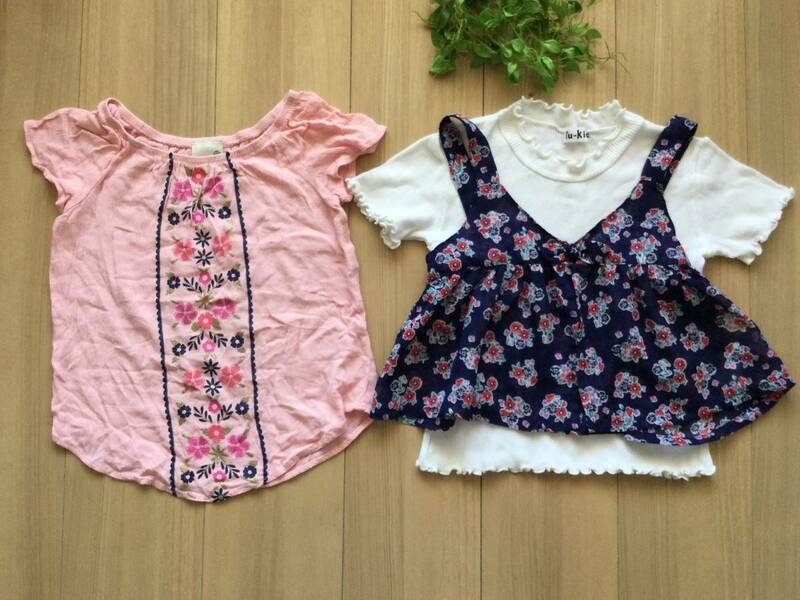 お得な3枚セット★未使用・美品110可愛い夏服半袖Tシャツ(ピンク刺繍花柄ネイビー紺キャミソールホワイト白女の子100 まとめてまとめ売り