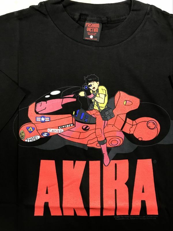 激レア！新品保管品・超希少・トラヴィス・スコット/オフィシャル正規品！Mサイズ！AKIRA アキラ Tシャツ/80's USA製 FASHION VICTIM タグ!