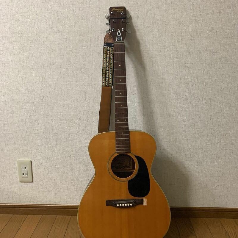 yamaki deluxe folk no.112 新品の弦付き アコースティックギター 弦楽器 ヤマキ レザーケース付き