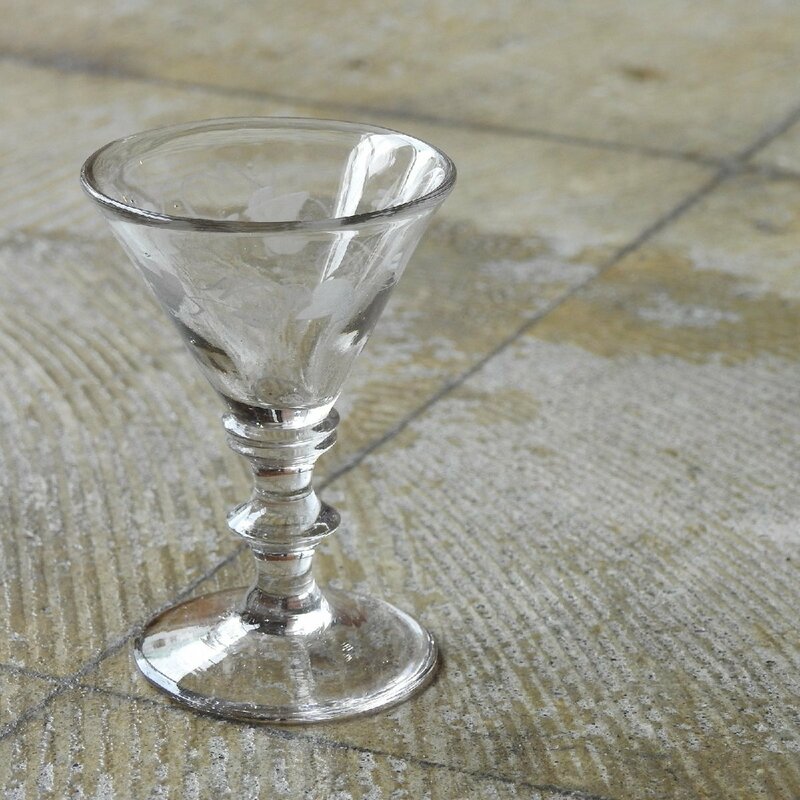 ふるいガラスのリキュール杯 グラビュール HK-a-02509 / 硝子 氷コップ あめや瓶 馬上杯 昭和レトロ