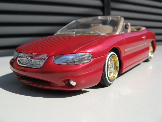 SALE !! / LINDBERG / CHRYSLER SEBRING LOWRIDER 1/25 完成品 !! / JADA / ペガサス / ホッピン・ハイドロ / クライスラー・セブリング