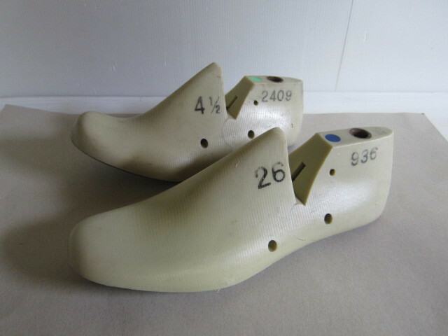 NAKADA LAST 靴木型 プラ型 !サイズ4 1/2 と26 左足片方　ディスプレイ 　インテリア 