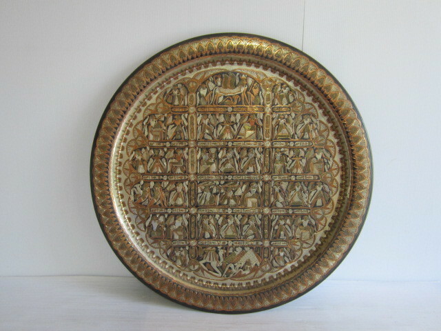 銅皿　銅製　プレート　トレー　盆　　壁掛け　飾り皿　約2kg