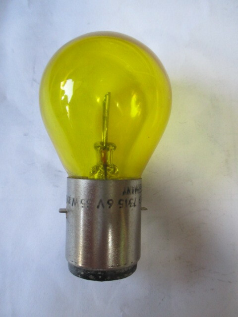 新品のドイツ・オスラム製の黄色・６V35W電球