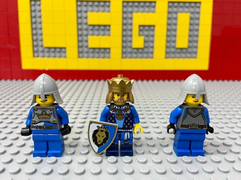☆キャッスル☆ レゴ　ミニフィグ　兵士　騎士　王様　クラウンナイト　ライオンナイト　( LEGO 人形 鎧兜 お城シリーズ B70307