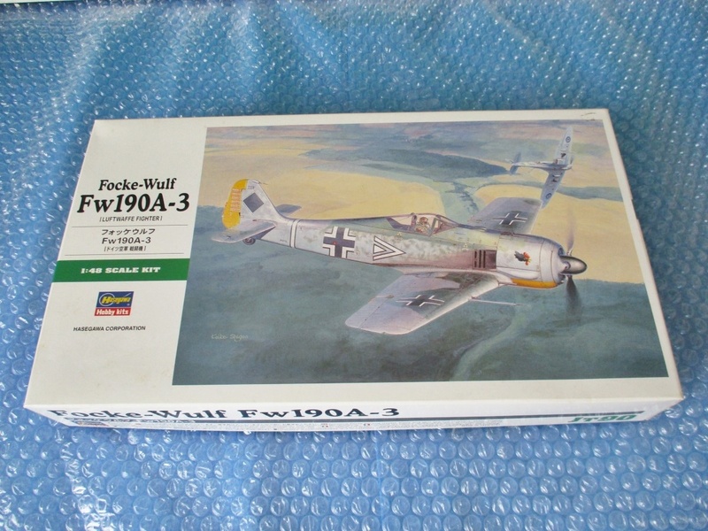 プラモデル ハセガワ Hasegawa 1/48 フォッケウルフ Fw190A-3 Focke-Wulf ドイツ空軍戦闘機 未組み立て 昔のプラモ