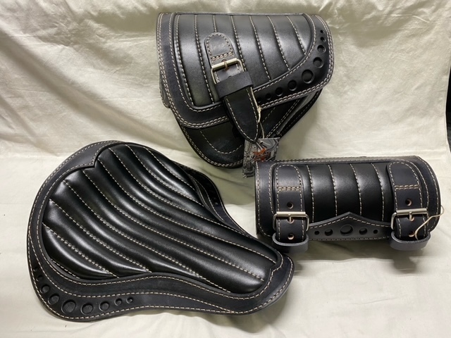 Lucky Custom Leather サドルバッグ サドルシート ツールバッグ 最高級イタリアンレザー ダメージブラック×ブラック ミルウォーキーエイト